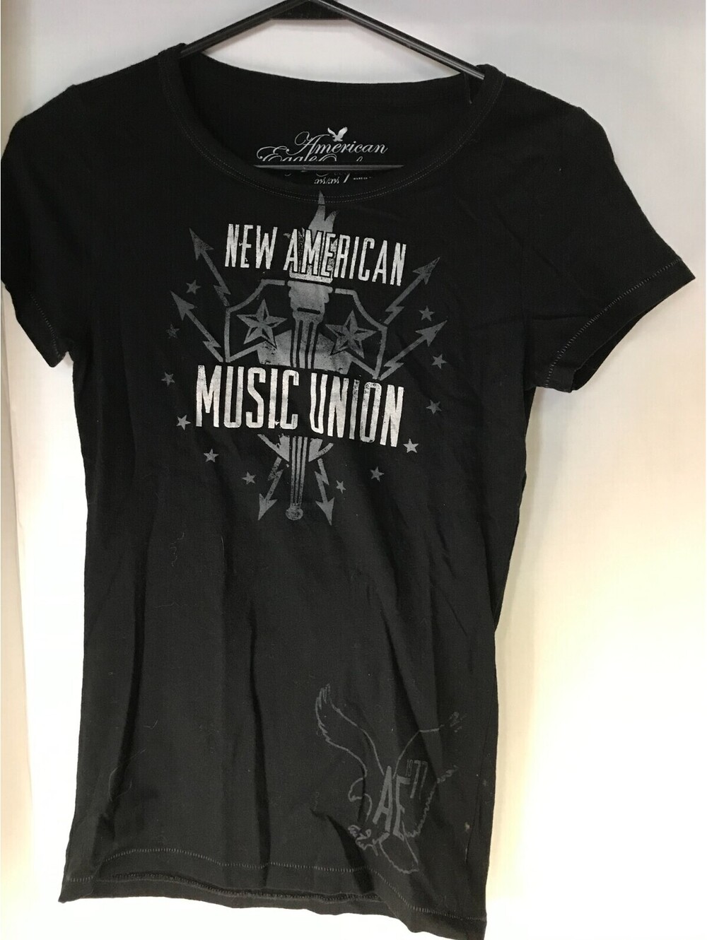 American Eagle Women's XS T shirt